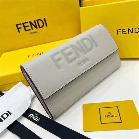 fendi клатч женский|Fendi Клатч – купить в интернет.